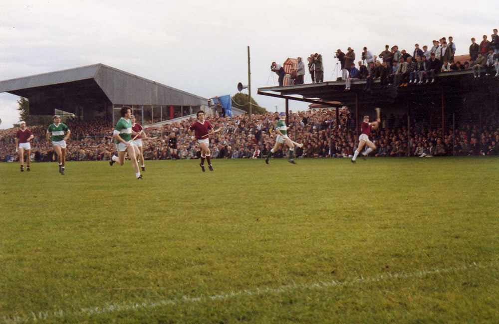 County Senior Final 1987 copy copy copy Slide background